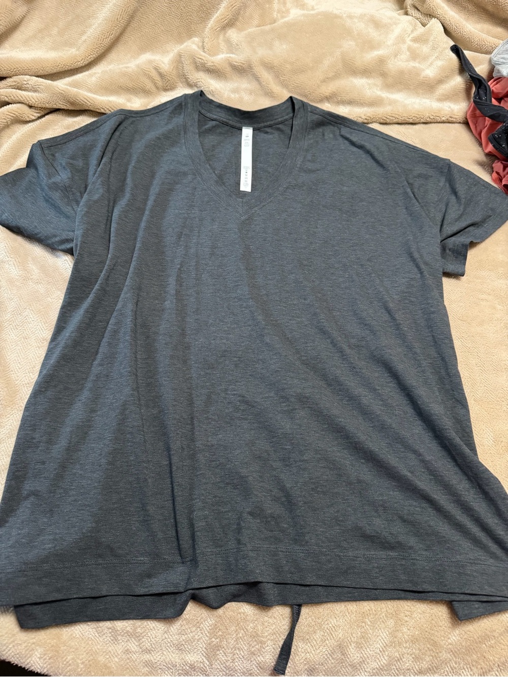 lululemon athletica Charcoal Gray V-Neck Short Sleeve Tee